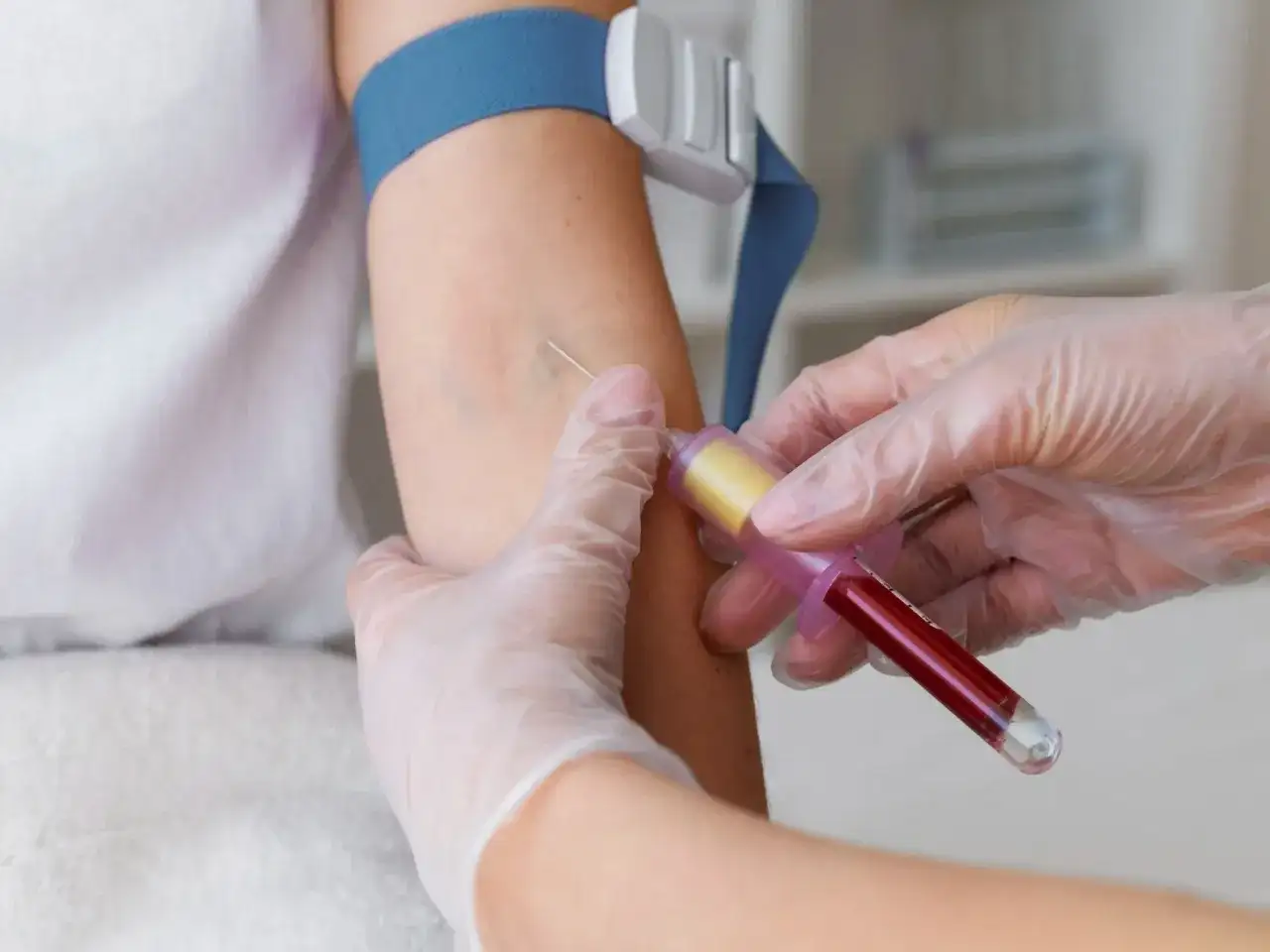 Nowotwór szpiku - objawy, diagnostyka i leczenie
